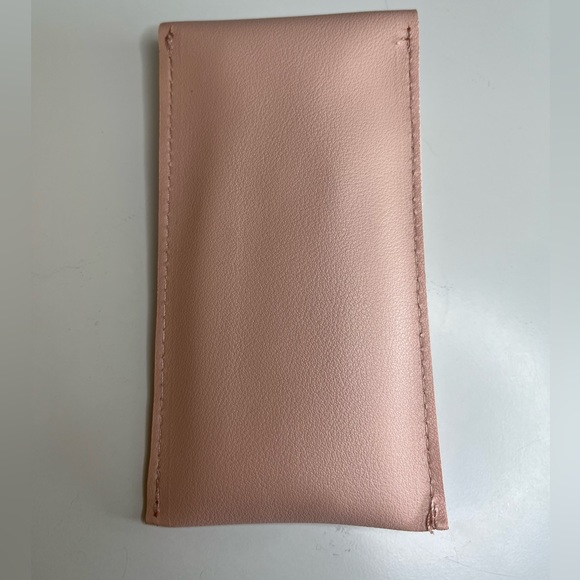 ❌❌SOLD❌❌💥Mini Travel Size Makeup Brush Set of 8 w case gym office skin tone purs - Picture 4 of 6